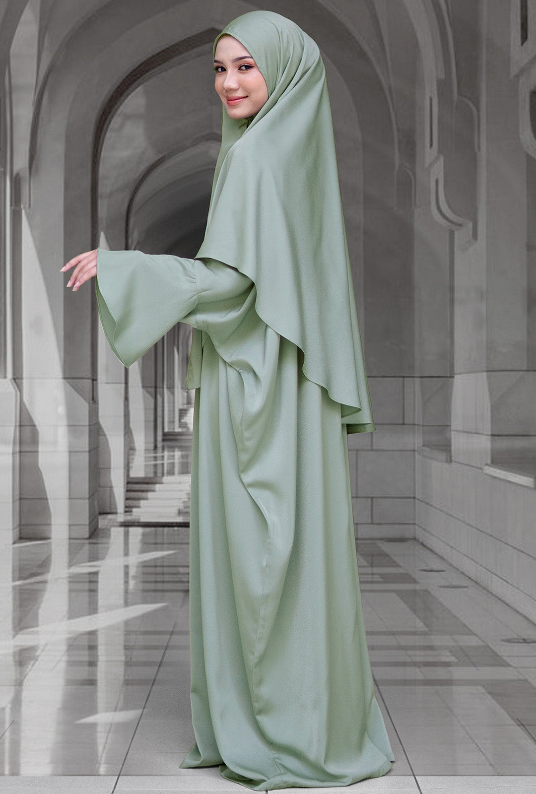 Kaftan Khadeeja in Sage Green