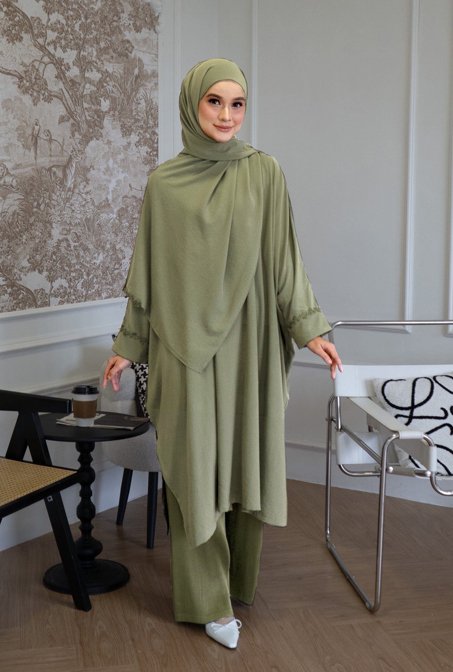 Serene Melur in Basil Green