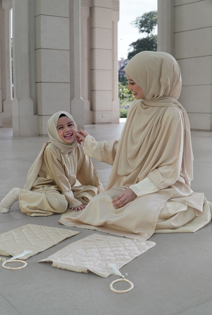 Serene Jewel (Kids) in Sand