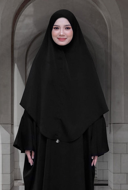 Khimar Khadeeja in Pure Black