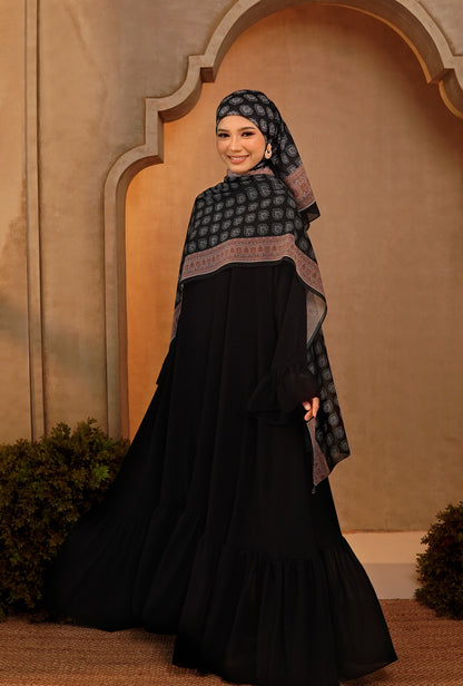 Soniya Dress in Black