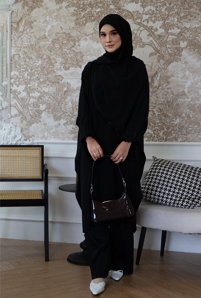 Serene Melur in Black