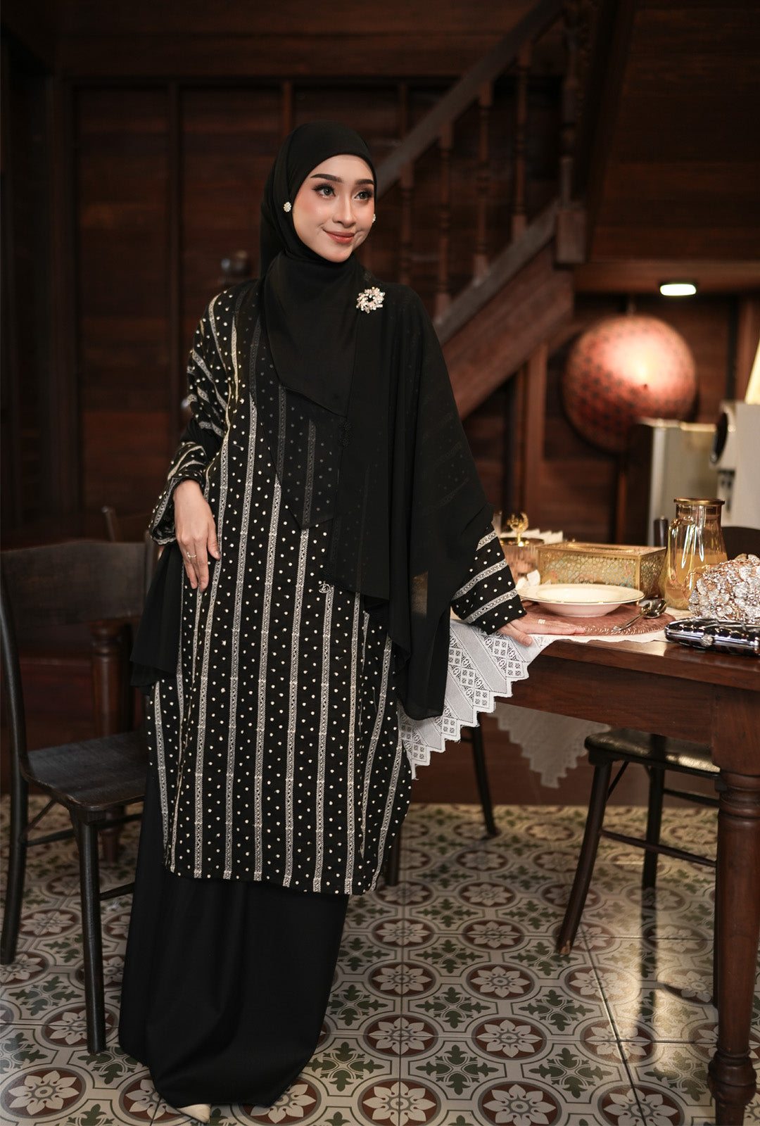 Kurung Melur Embroidery in Black