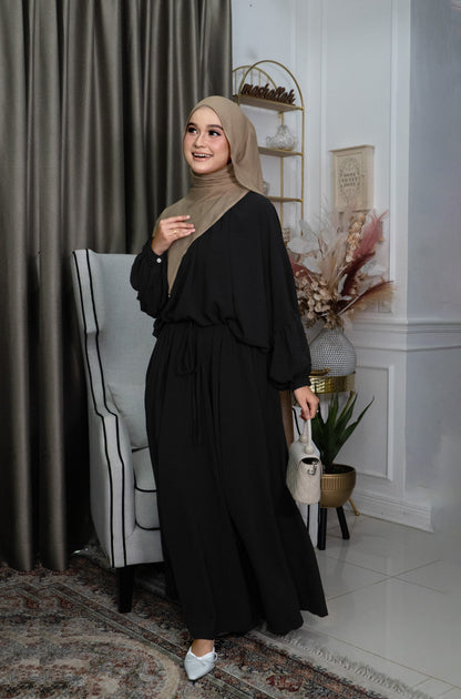 Yana Dress in Black