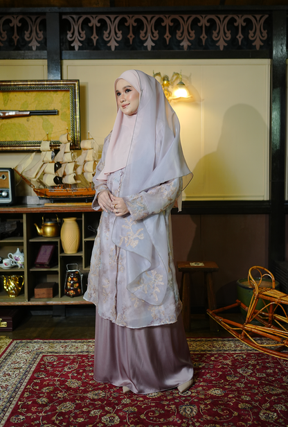 Kebarung Kesuma 2.0 in Dusty Mauve