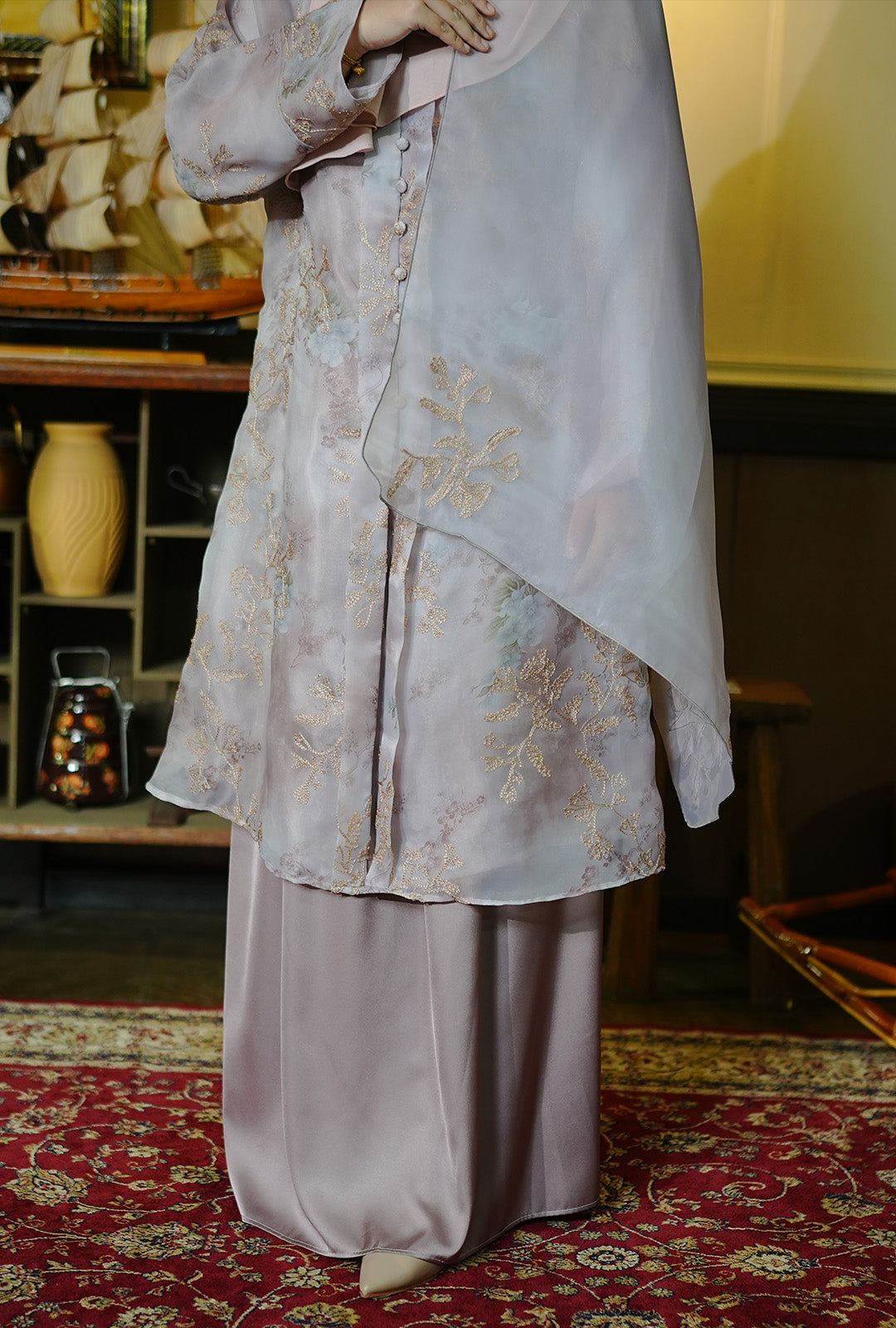 Kebarung Kesuma 2.0 in Dusty Mauve