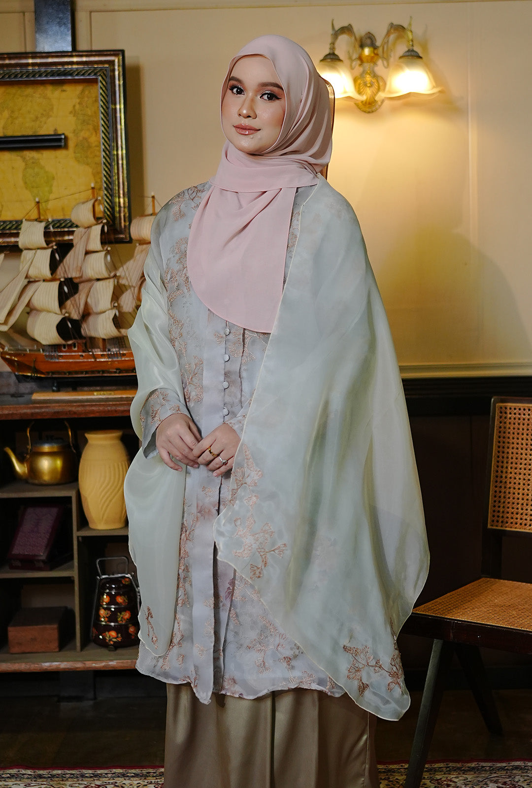 Kebarung Kesuma 2.0 in Soft Green