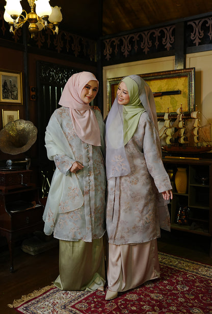 Kebarung Kesuma 2.0 in Cream