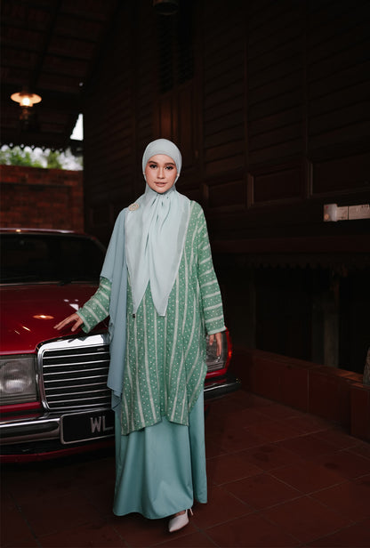 Kurung Melur Embroidery in Teal Green