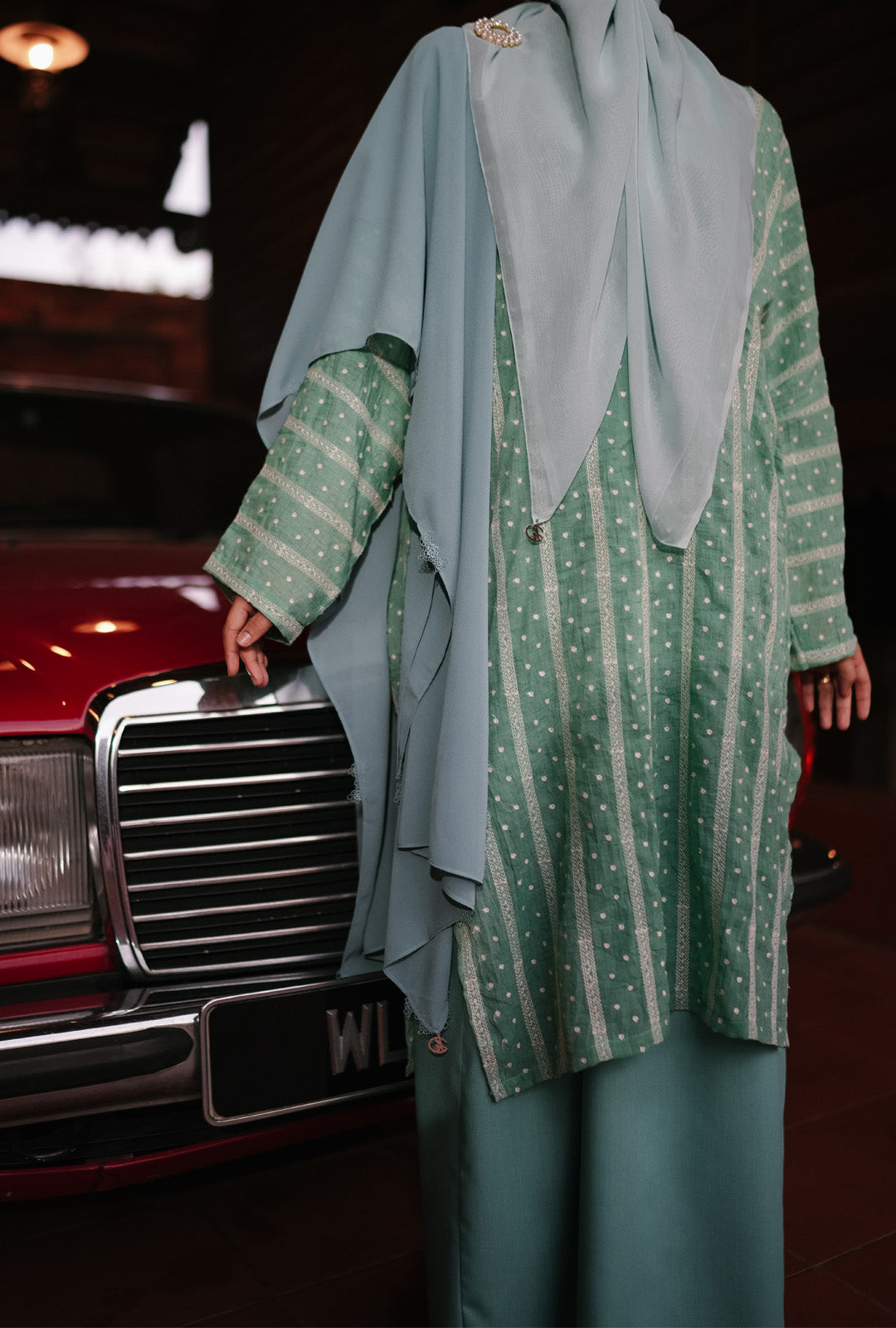 Kurung Melur Embroidery in Teal Green