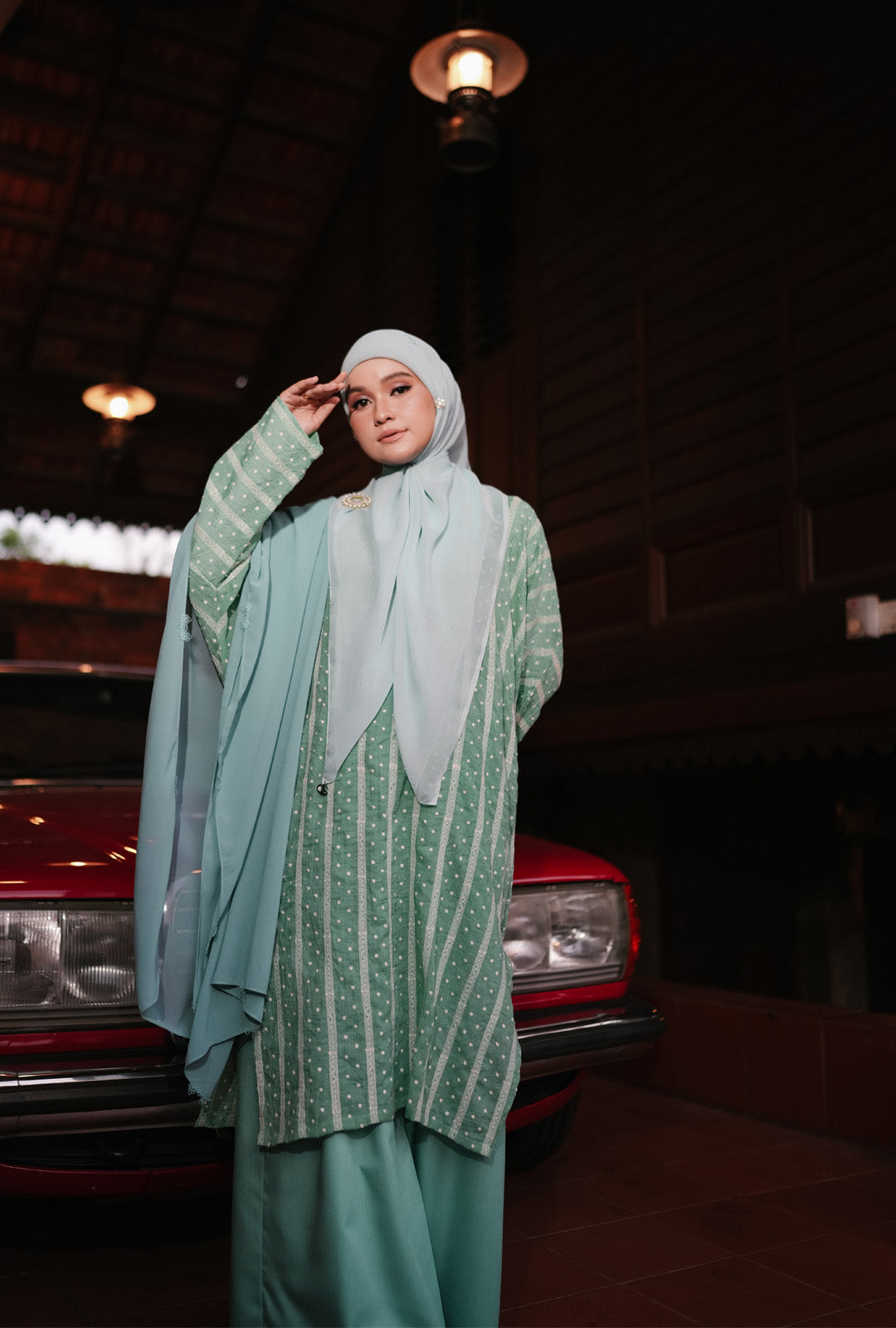 Kurung Melur Embroidery in Teal Green