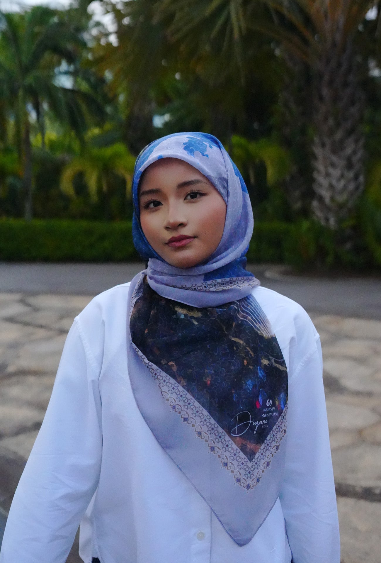 Cahaya marina in Blue
