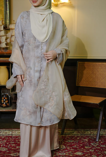 Kebarung Kesuma 2.0 in Cream