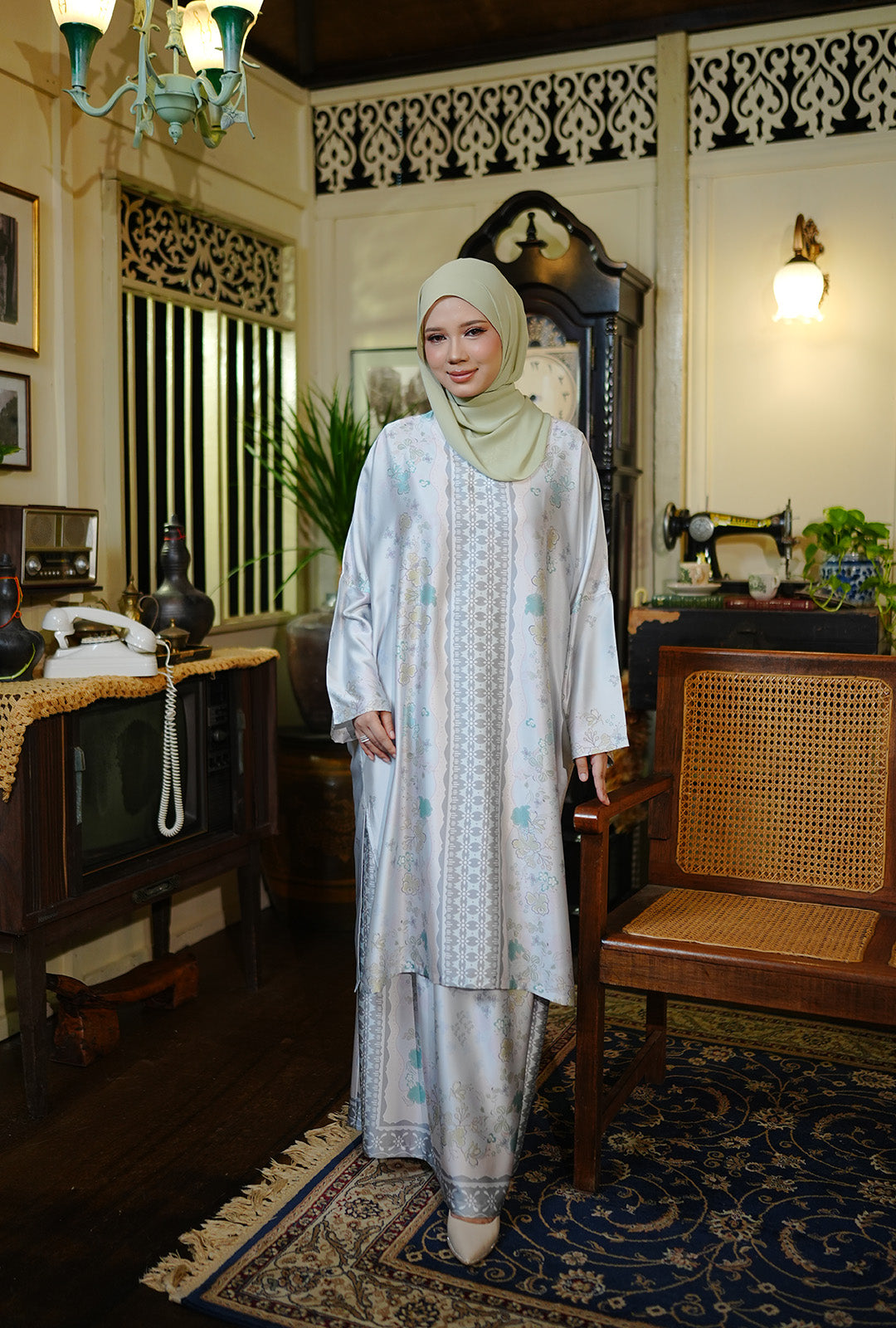 Kurung Melur Pastel Green