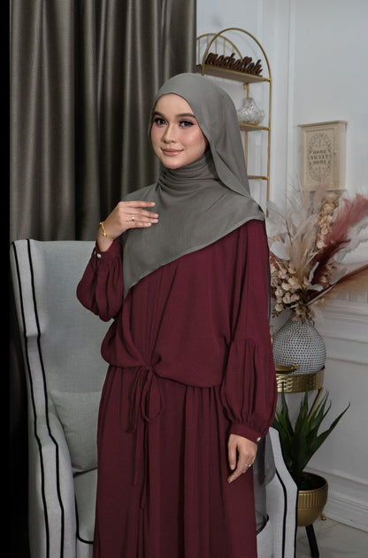 Yana Dress in Maroon