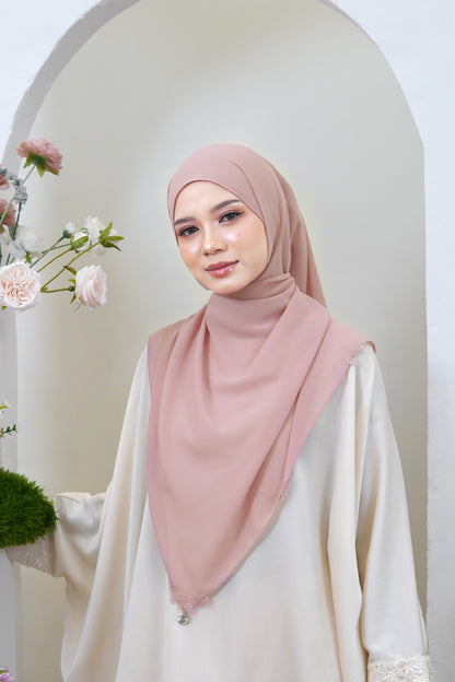 Sumayya Shawl in Baby Pink