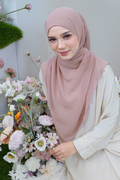 Sumayya Shawl in Baby Pink