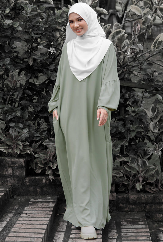 Nyla Dress in Pistachio Green