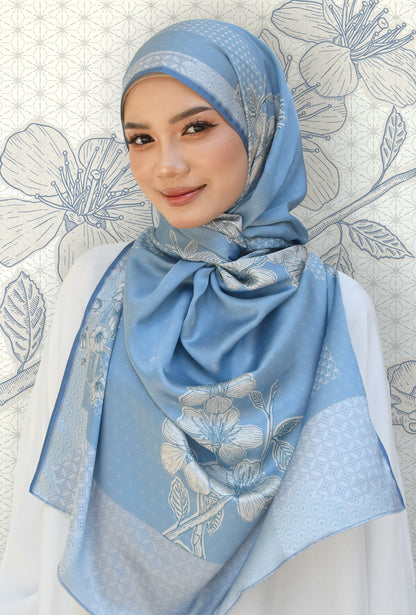 Sakura Shawl (Satin) in Sea Blue