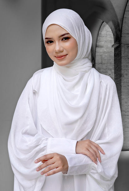 ZAHEERA TELEKUNG DRESS IN WHITE [PRE- ORDER]