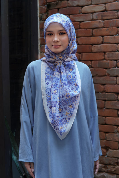 The Astana Series -Ameera in Blueish Amber